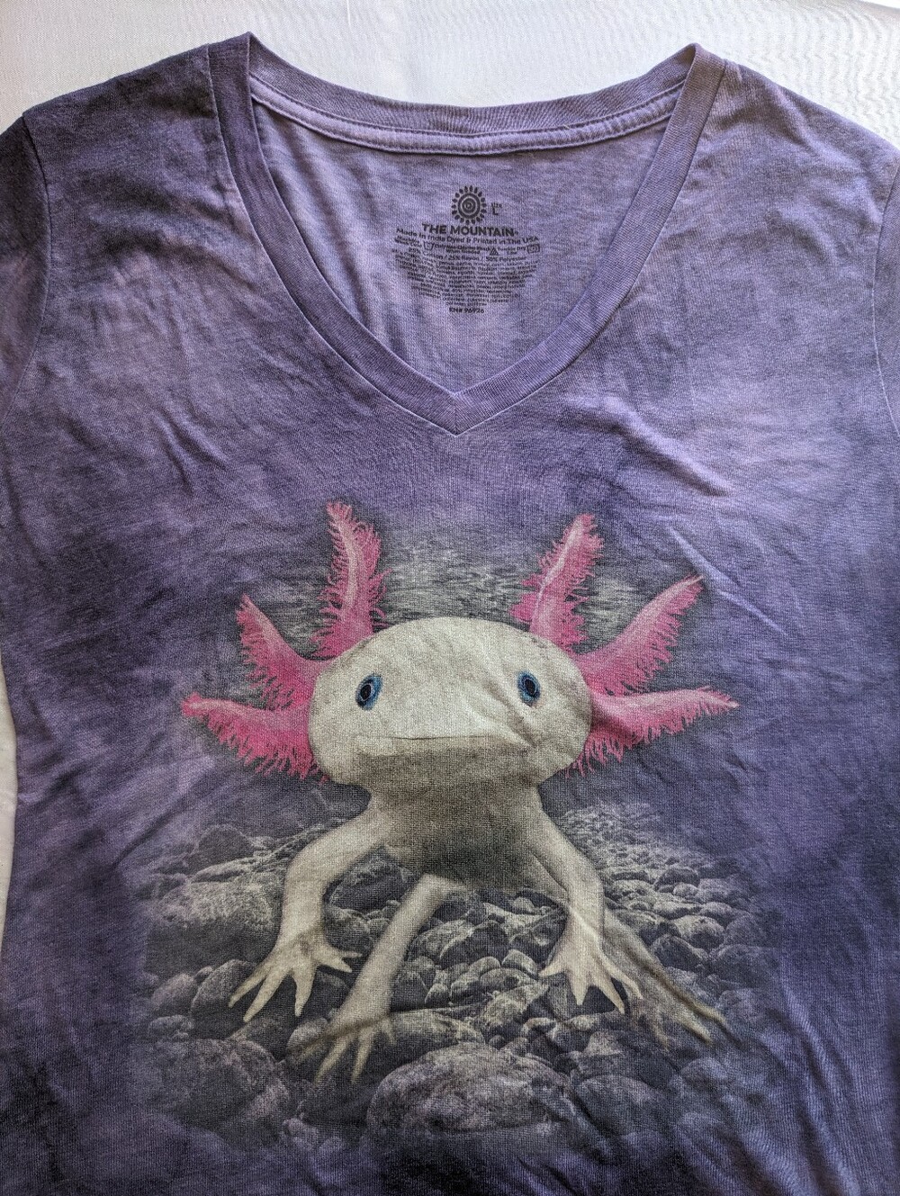 The Mountain Axolotl Purple V-Neck Graphic T-Shirt Triblend Womens Size L
